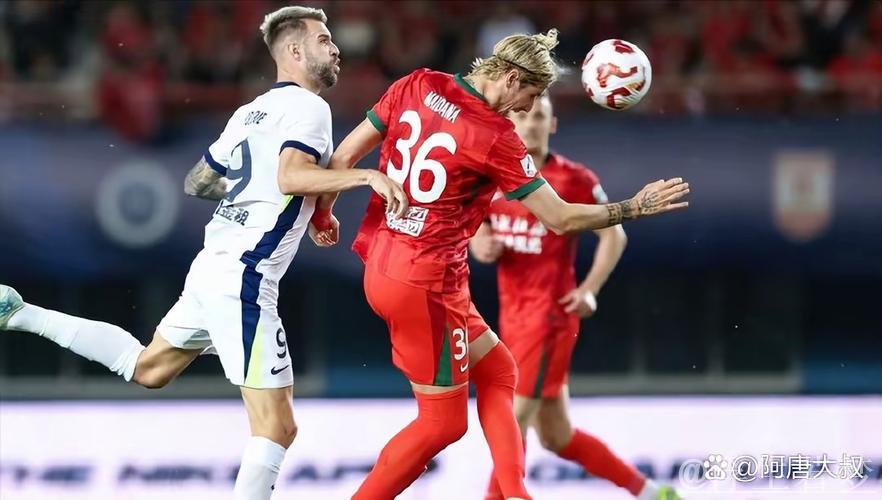 中超-绍尔建功图多列绝杀 武汉三镇惊险逆转河南2-1 中超-绍尔建功图多列绝杀 武汉三镇惊险逆转河南2-1