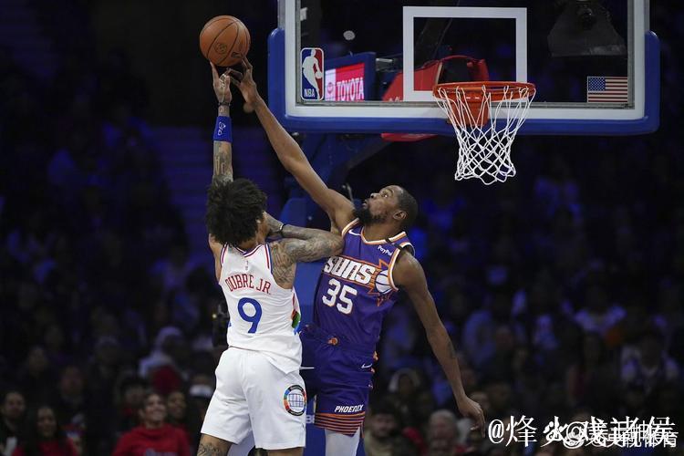 太阳25分大胜76人终结4连败 活塞惊险击败开拓者