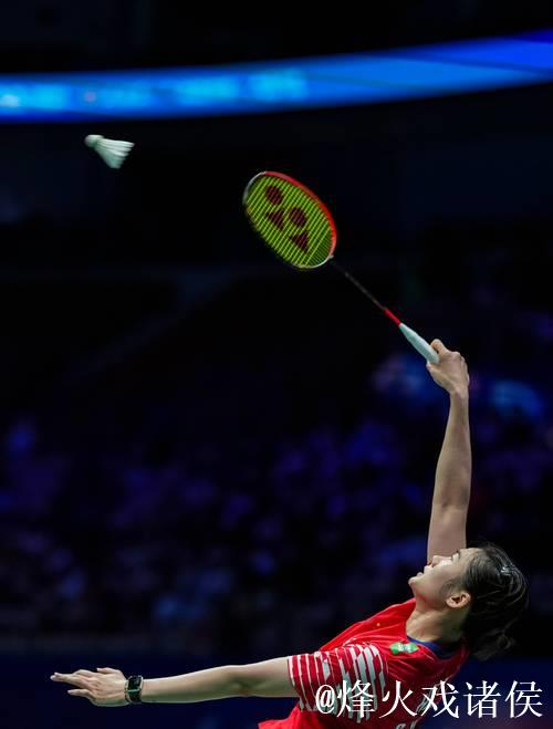 中国羽毛球大师赛：陈雨菲1-2不敌韩悦无缘半决赛